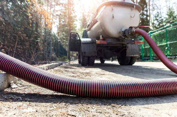septic tank pumping services